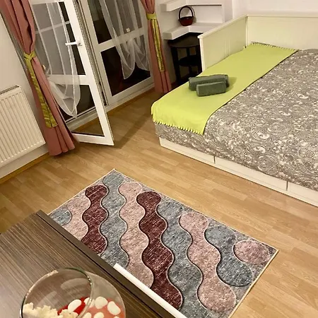 Raluca - Self Check-in *