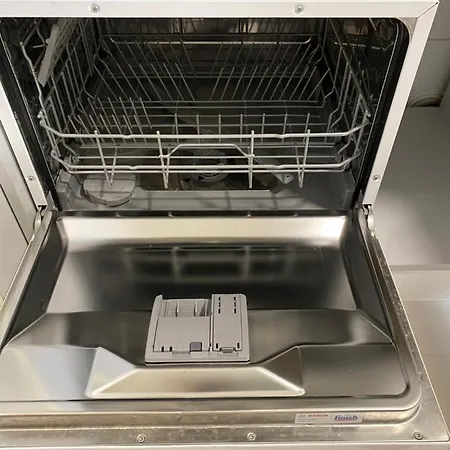 Raluca - Self Check-in