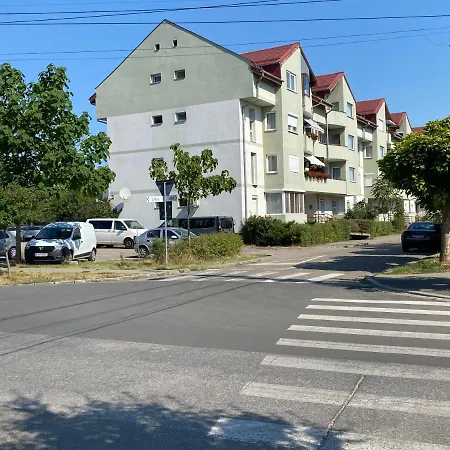 Raluca - Self Check-in Apartament