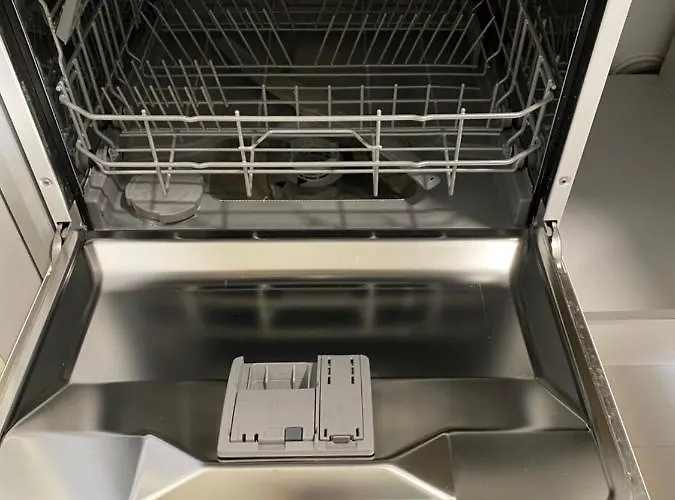 Raluca - Self Check-in